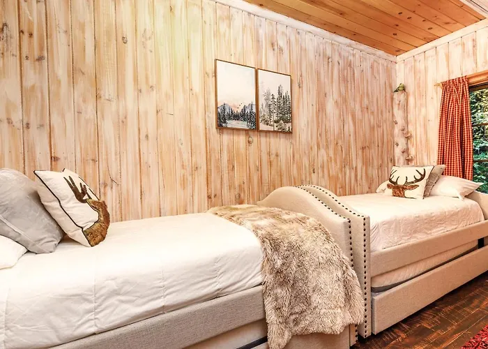 Holiday home Frogmore *